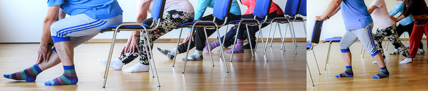 Yoga auf dem Stuhl im TV Gronau Foto: Anne Brand Yoga auf dem Stuhl im TV Gronau Foto: Anne Brand